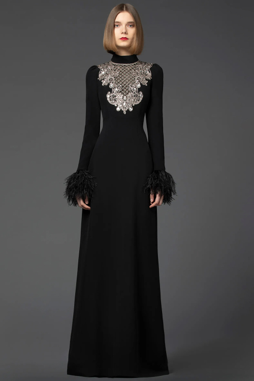 Black Polyester Stone Embroidered Party Wear Gown