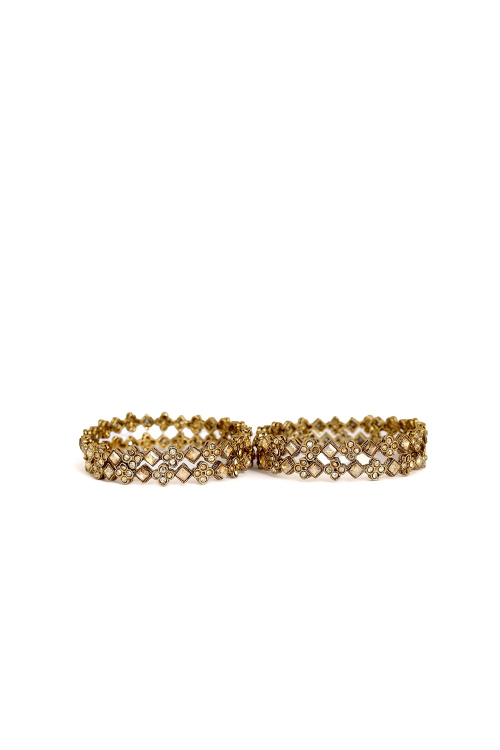 Alloy Gold-Pleated Stone-Studded Traditional Bangles