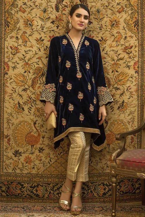 Embroidered Velvet Trouser Suit In Navy Blue Colour