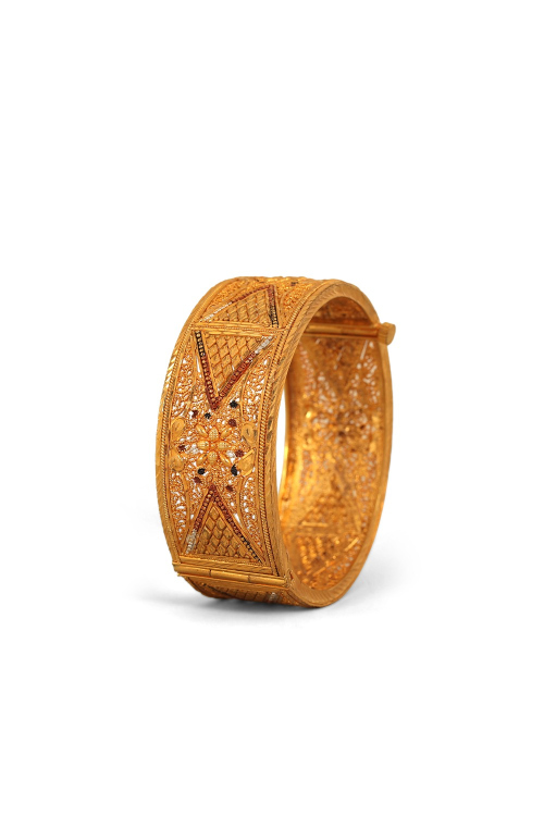 Classic Gold Plated Traditional Bangles for Timeless Elegance