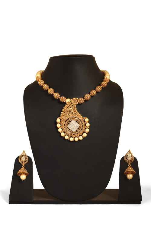 Gold Stone Work Necklace Set with Earrings for Wedding Occasions