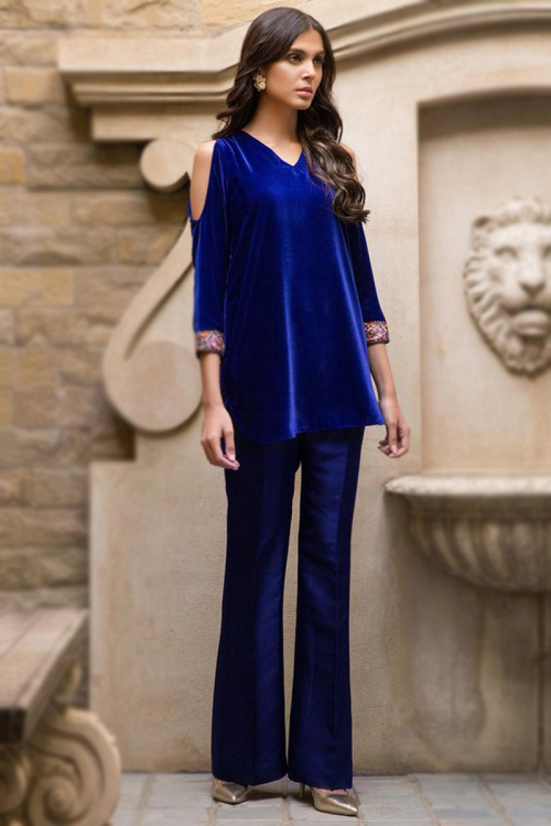 Straight Cut Pakistani Trouser Salwar Suit in Velvet Royal Blue for Party