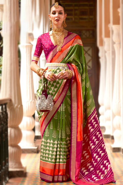 Wedding Dress Pear Green Patola Printed Silk Saree 
