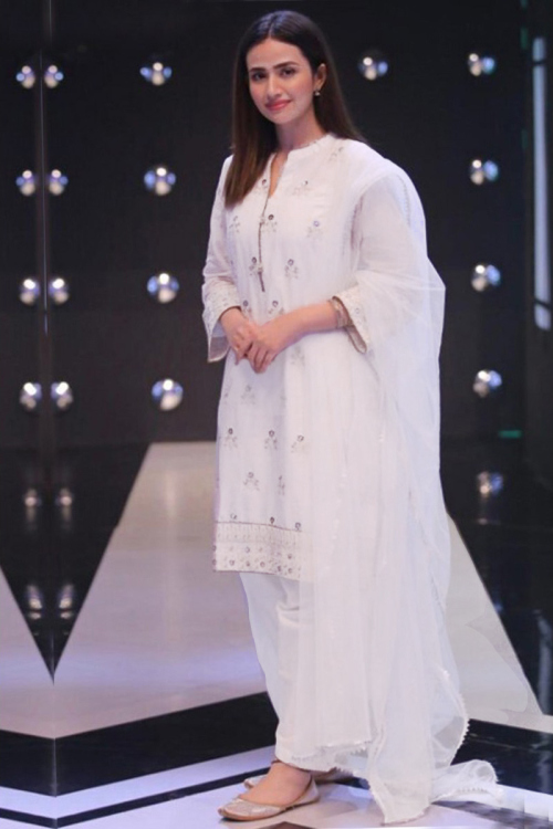 White Silk Pakistani Pakistani Patiala Salwar Kameez With Resham Work