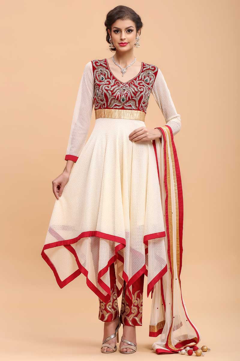 Women Pleated Kurta with Trousers  With Dupatta Inddusin