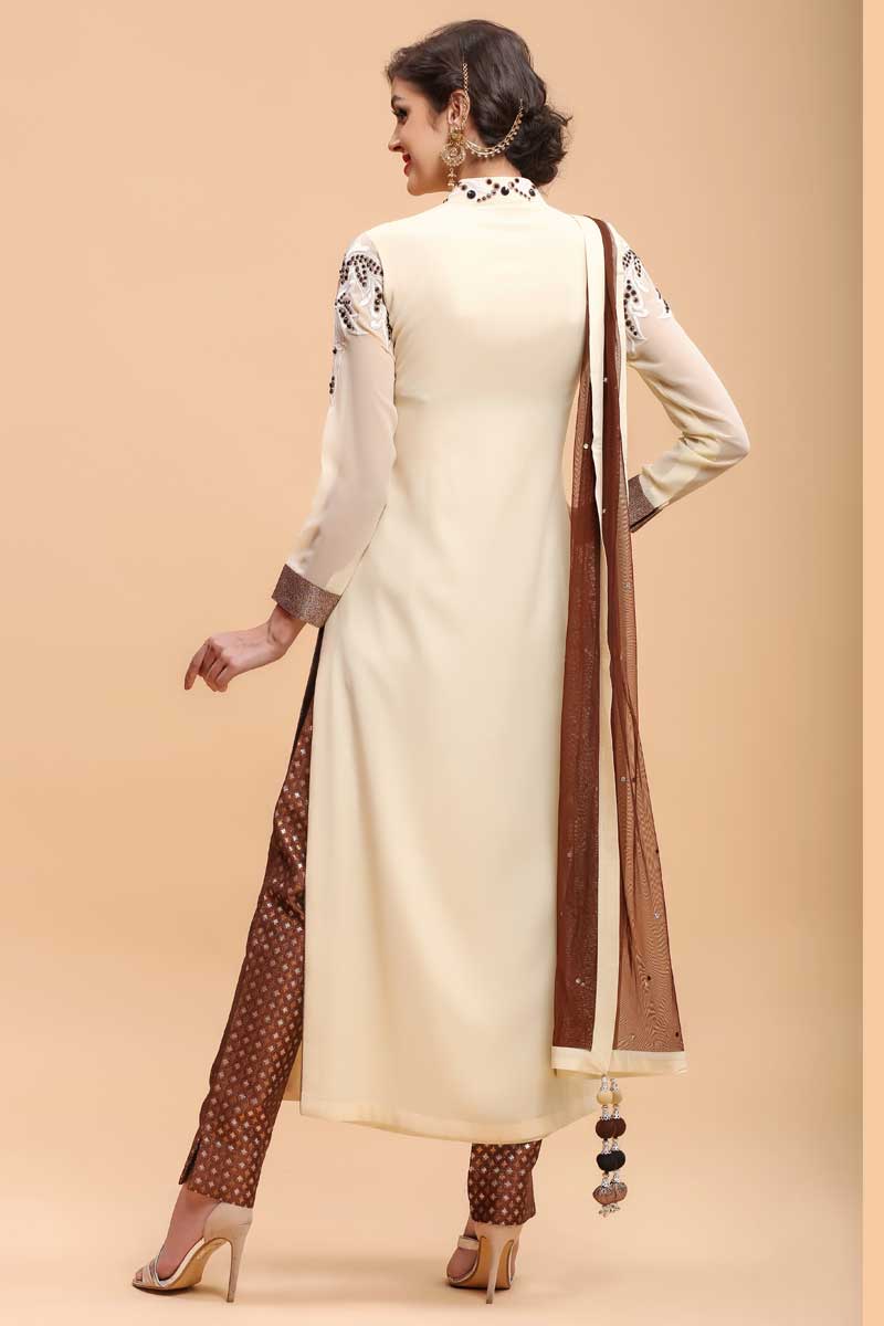 simple trouser suit design