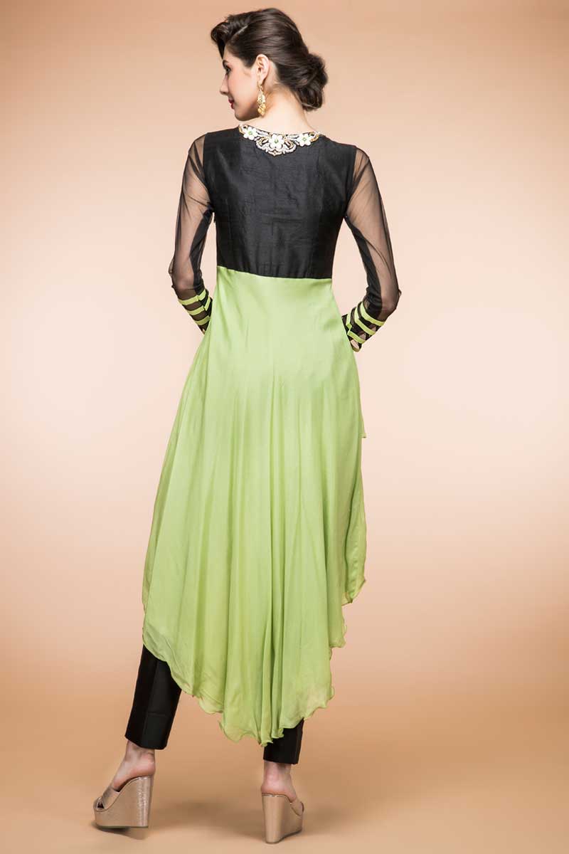 ladies crepe trouser suit