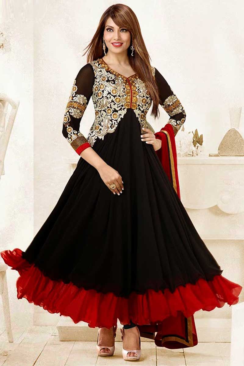 Black frock with red dupatta hotsell