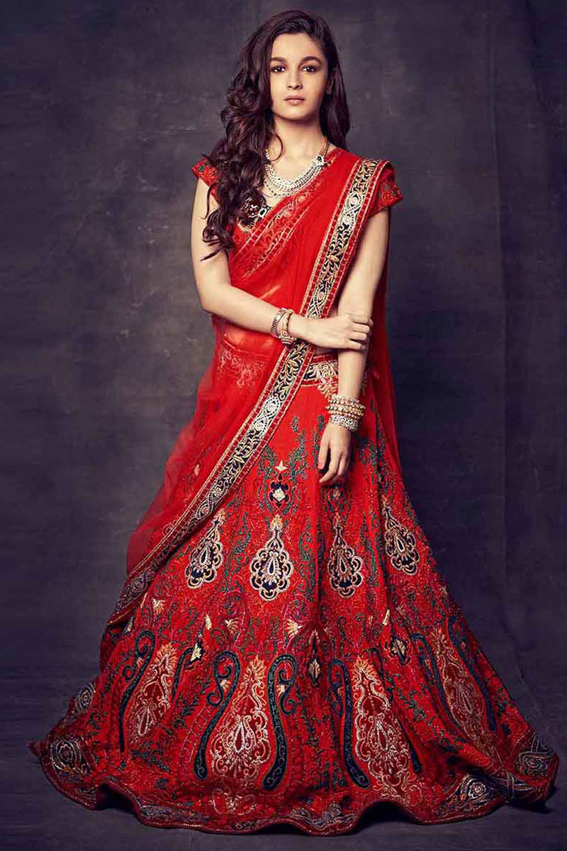 Buy Bollywoood Banglori Red Silk Lehenga Choli Online Dmv11166