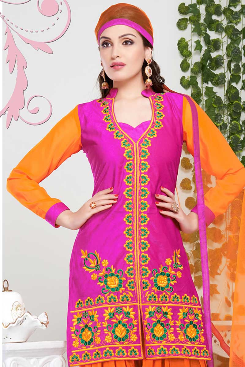 Pink Velvet Patiala Salwar Suit, Hip Longueur Kameez, Col Mao kameez ...