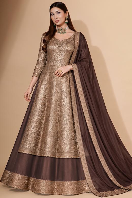 Pakistani Traditional Dress - Authentic Attire at Andaaz Fashion USA Pakistani Traditional Dress - Authentic Attire at Andaaz Fashion USA