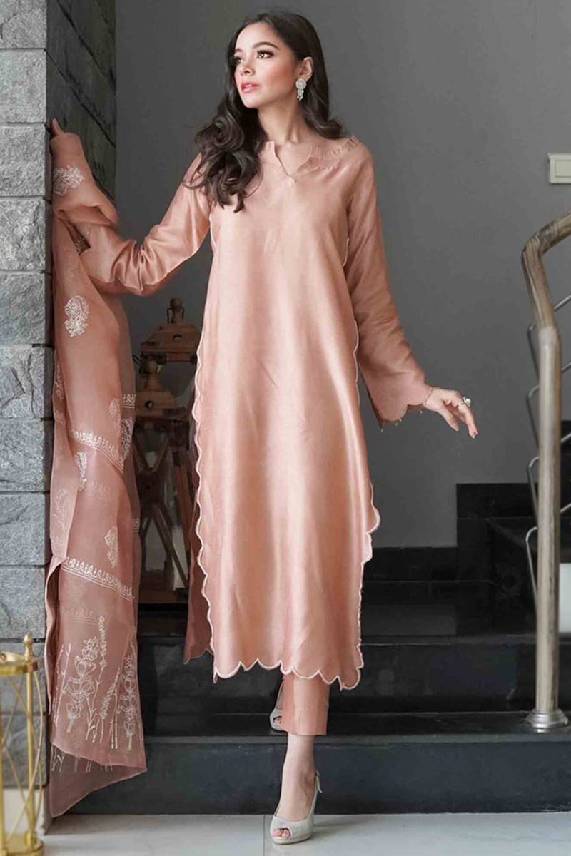 Evening Wear Trouser Suit in Light Peach Silk Fabric LSTV114982