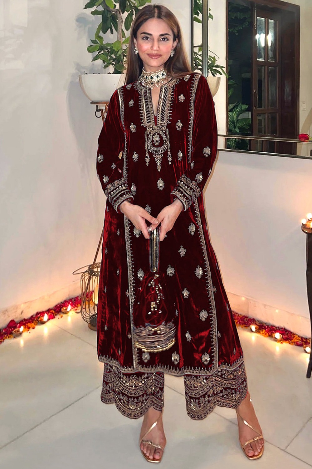 Pakistani Velvet Suit With Dupatta Designer Pakistani Party Dresses