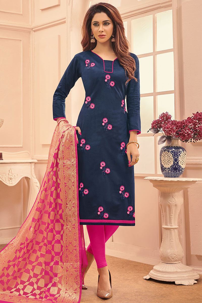 Elegant Thread Work Embroidered Navy Blue Churidar Suit LSTV111040