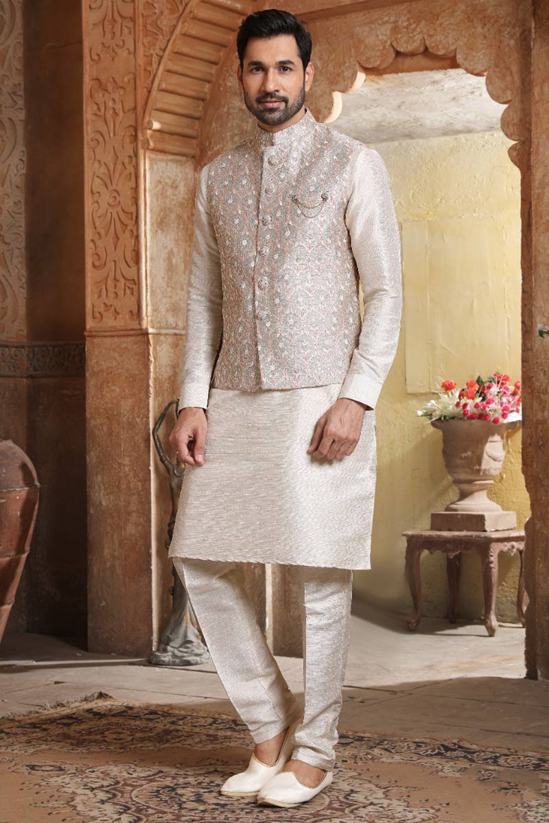 Fashion Outfits Off White Jacket Style Men Kurta Pajama MKPA01413