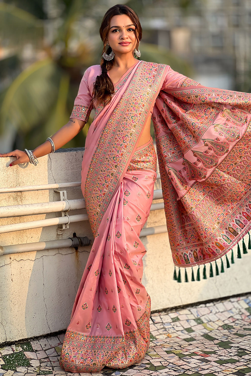 Pastel Pink Silk Weaved Broad Border Saree|SARV185670