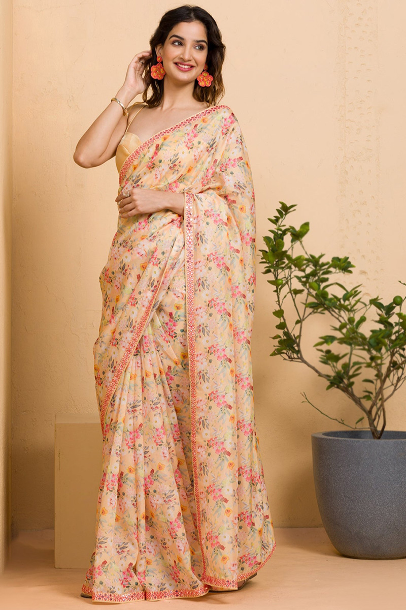 Peach Casual Wear Floral Print Crepe Saree SARV164734