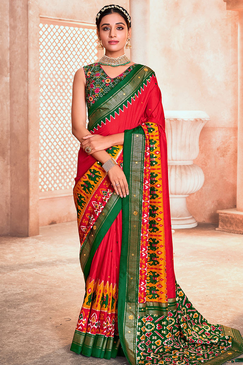 Traditional occasion saree/Navaratri /Festival newest /Red & Green Festival saree/embroidered border /Hand worked /Silk Cotton/Classic saree