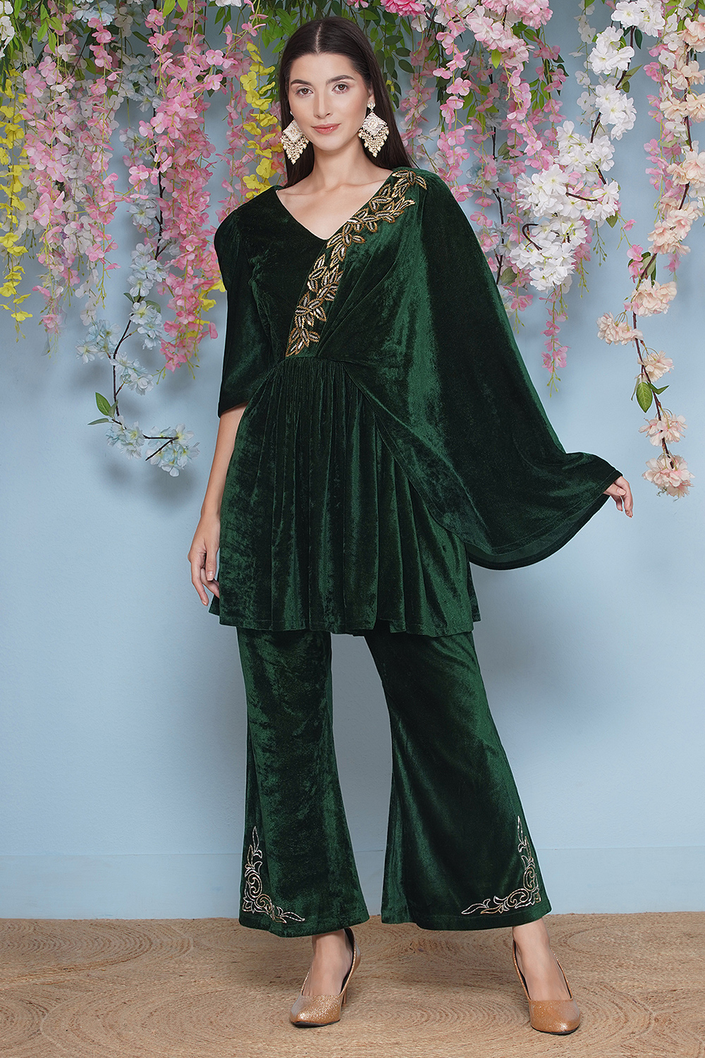 Andaaz Fashion Women's Velvet Dark Green Indo-Western Embroidered Co-Ord-Set