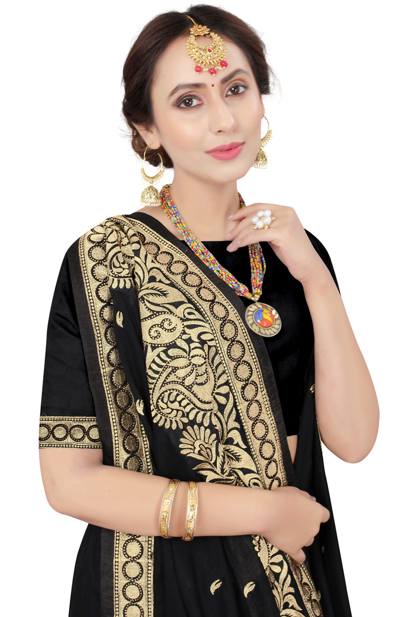 Women Black Soft Silk Zari Woven Saree With Unstitched Blouse main image 1