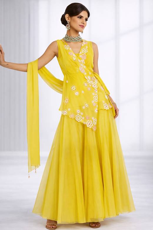 haldi dress for women Yellow Lehenga Choli  Mehendi Function Outfit  Indian Wedding Wear Set Digital Print Sunshine Yellow Floral Embroidered plazo