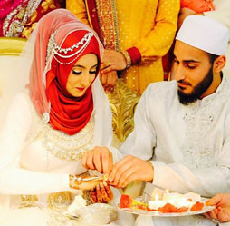 Newly married  Muslim brides, Pakistani bride, Muslim wedding