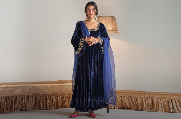 Indian Dresses | Shop Indian Clothing Online | Andaaz Fashion USA